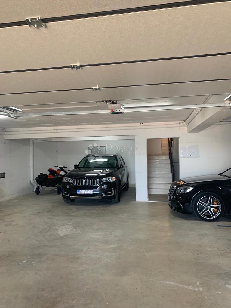 Stanovanje Betina, Tisno, 90,95m2