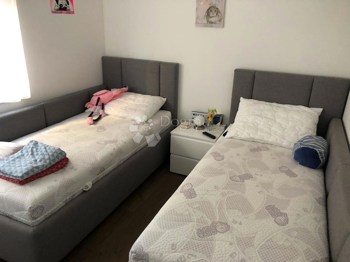 Stanovanje Betina, Tisno, 90,95m2