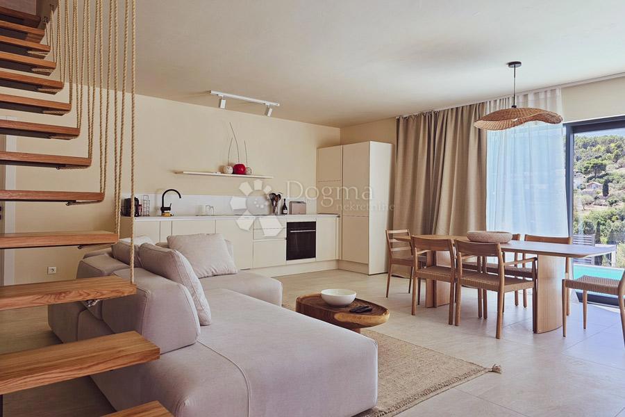 Hiša Žman, Sali, 172m2