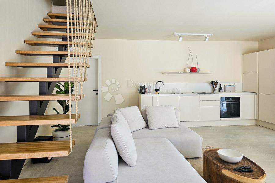 Hiša Žman, Sali, 172m2