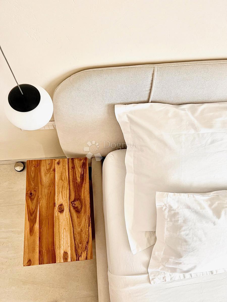 Hiša Žman, Sali, 172m2