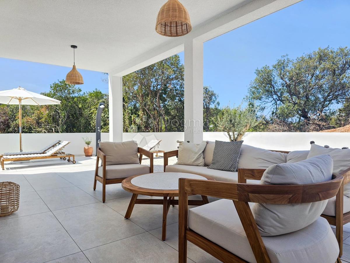 Hiša Žman, Sali, 172m2