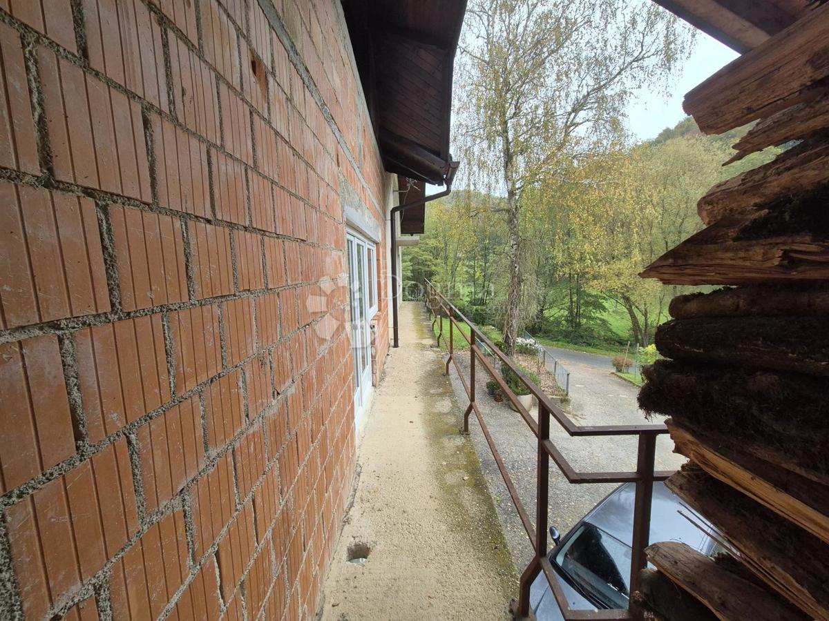 Hiša Mala Gora, Pregrada, 518m2