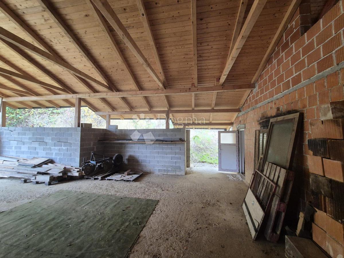 Hiša Mala Gora, Pregrada, 518m2