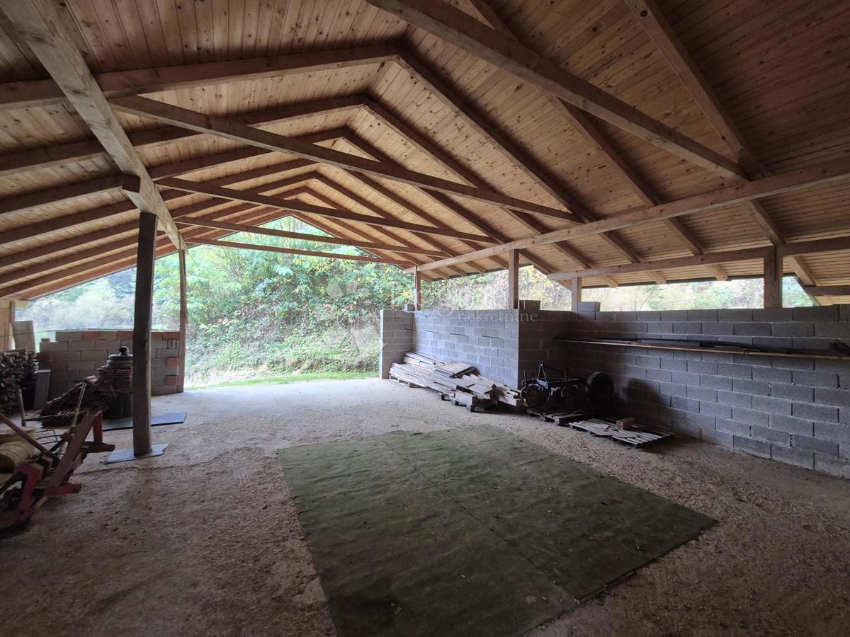 Hiša Mala Gora, Pregrada, 518m2