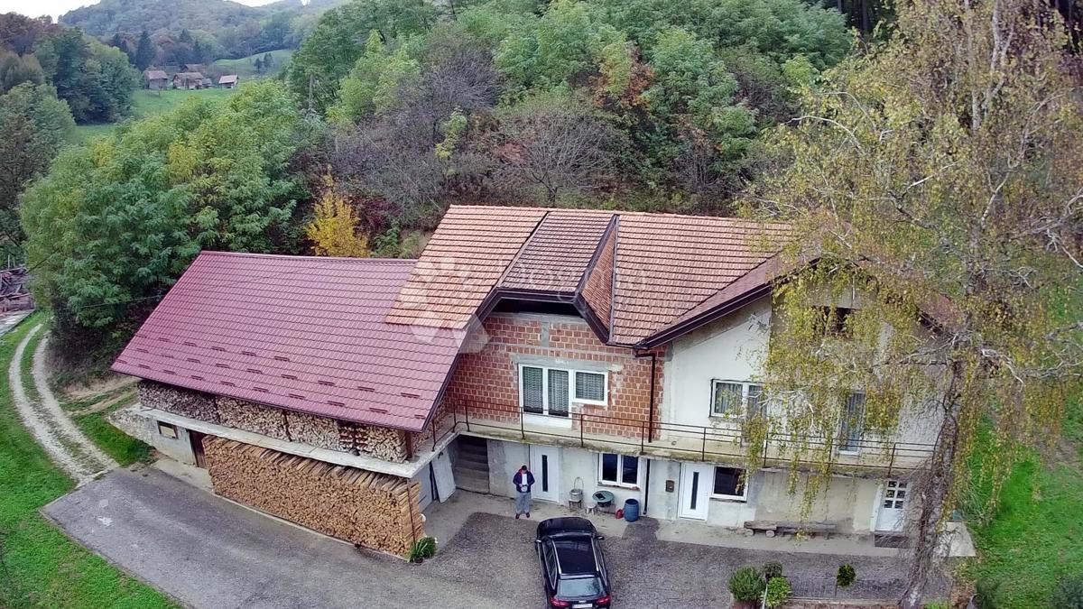 Hiša Mala Gora, Pregrada, 518m2