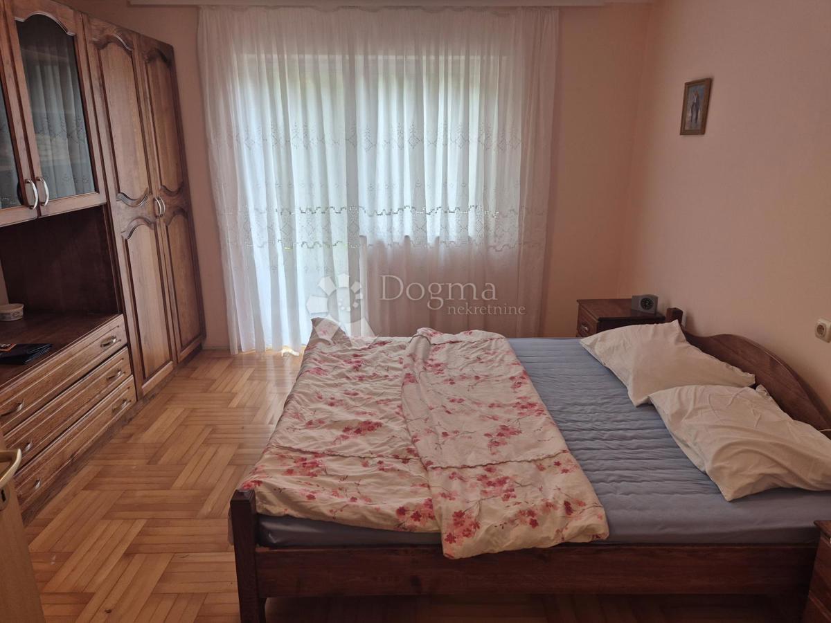 Hiša Mala Gora, Pregrada, 518m2