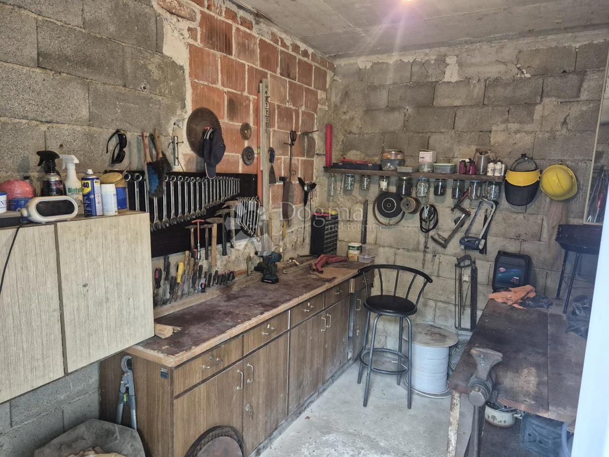 Hiša Mala Gora, Pregrada, 518m2