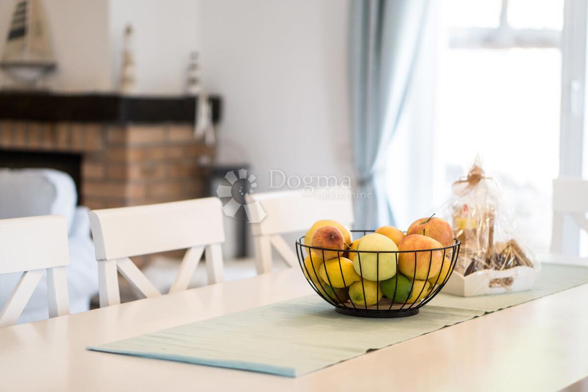 Hiša Smoljanci, Svetvinčenat, 180m2