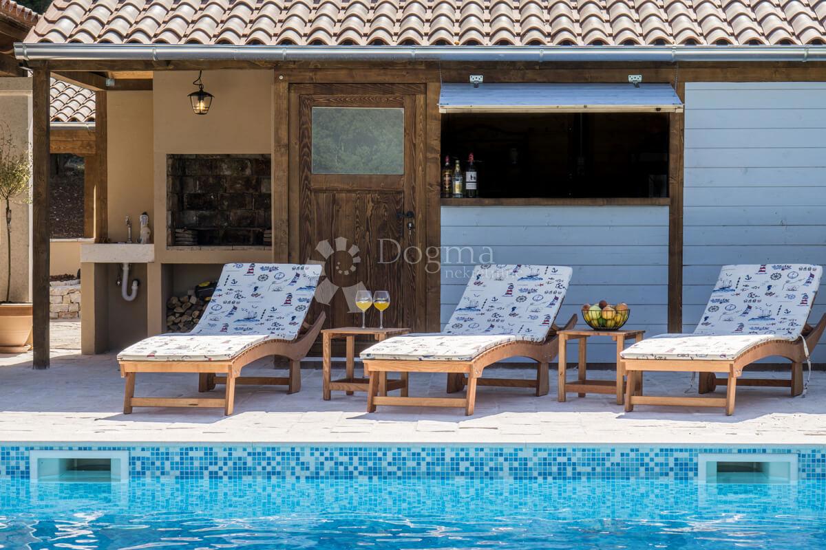 Hiša Smoljanci, Svetvinčenat, 180m2