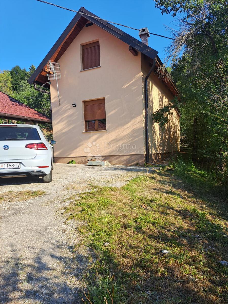 Hiša Donje Pazarište, Gospić - Okolica, 137m2