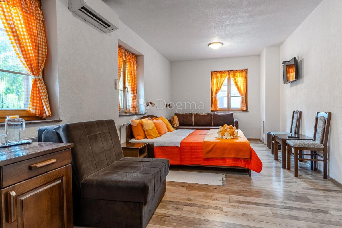 Hiša Rudanovac, Plitvička Jezera, 1.551m2