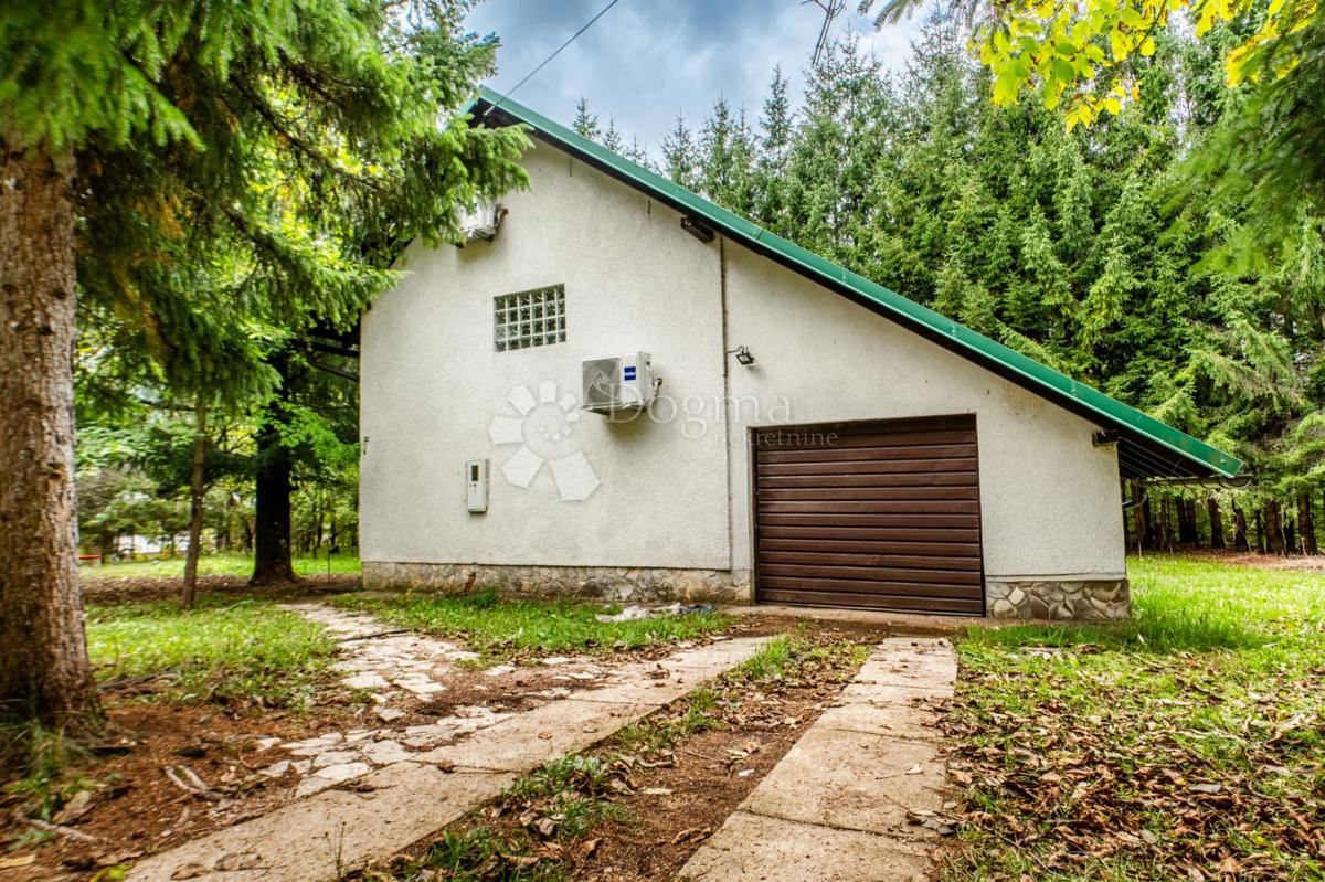 Hiša Rudanovac, Plitvička Jezera, 1.551m2