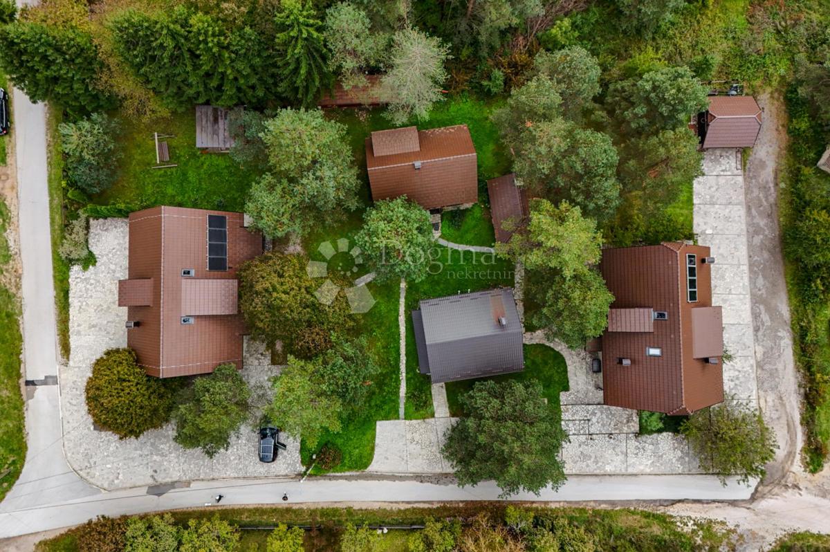 Hiša Rudanovac, Plitvička Jezera, 1.551m2