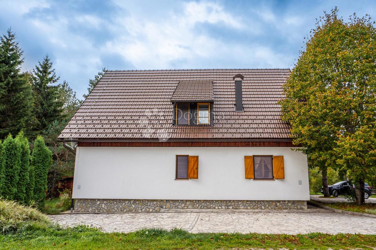 Hiša Rudanovac, Plitvička Jezera, 1.551m2