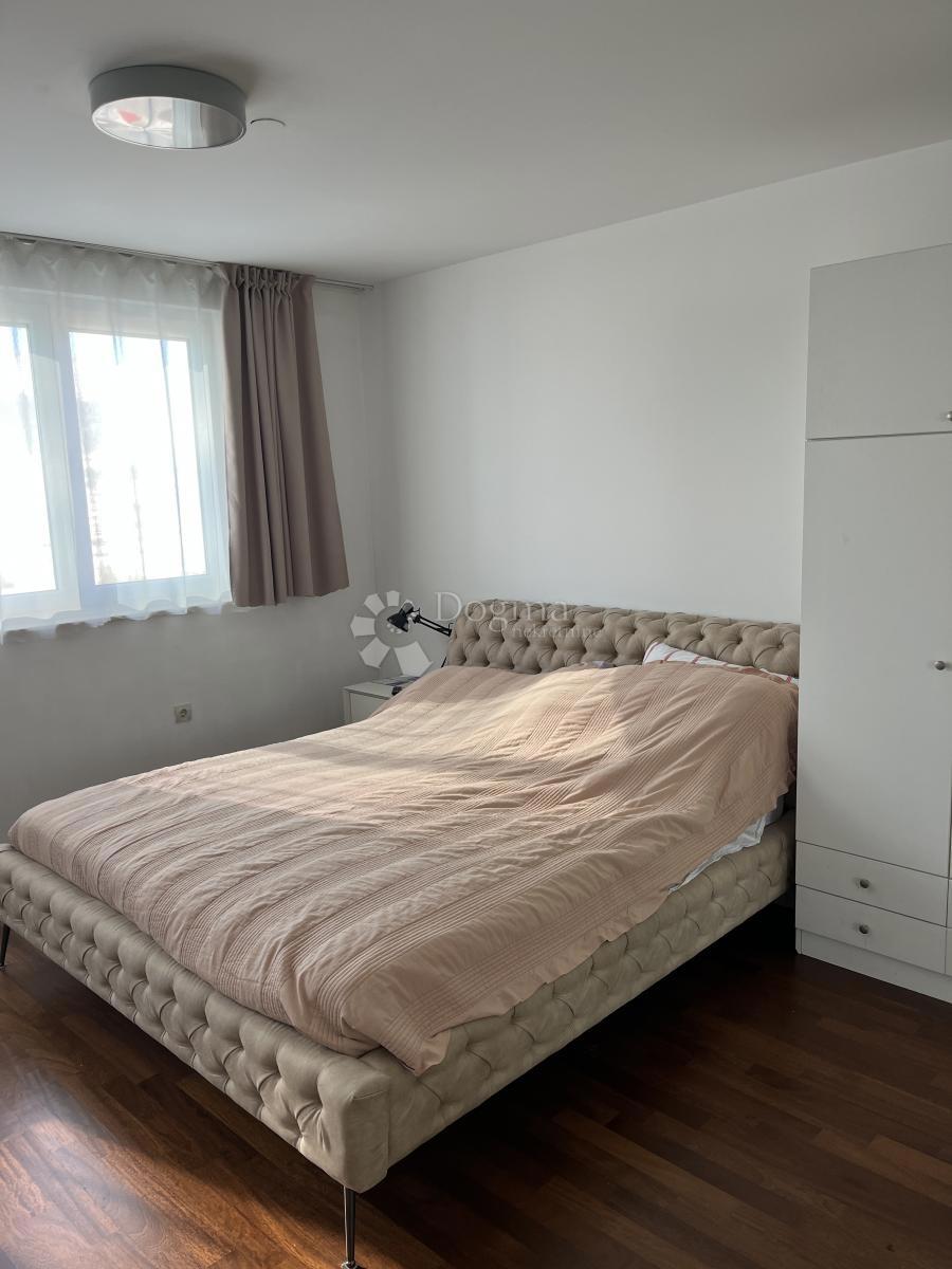 Stanovanje Kman, Split, 127m2