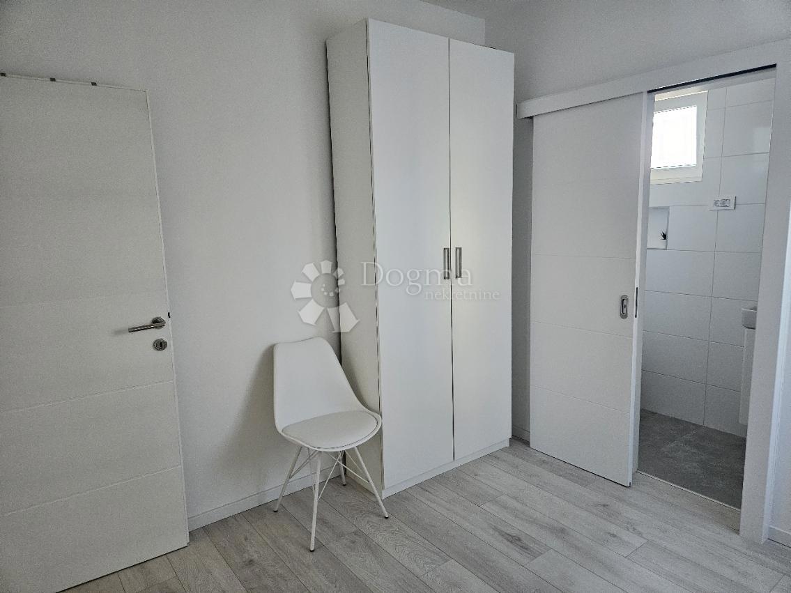 Hiša Mulo, Vrsi, Da, 144m2