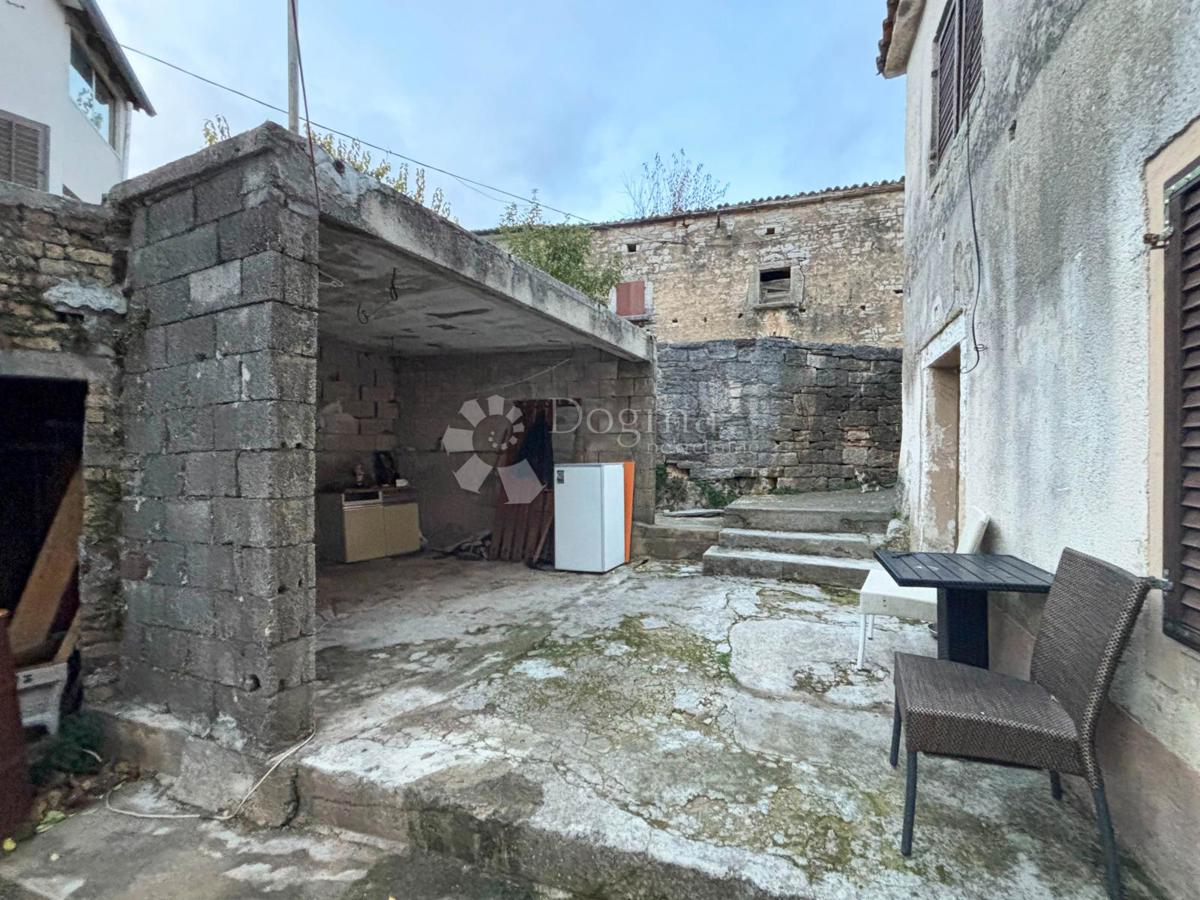 Hiša Trviž, Pazin - Okolica, 250m2