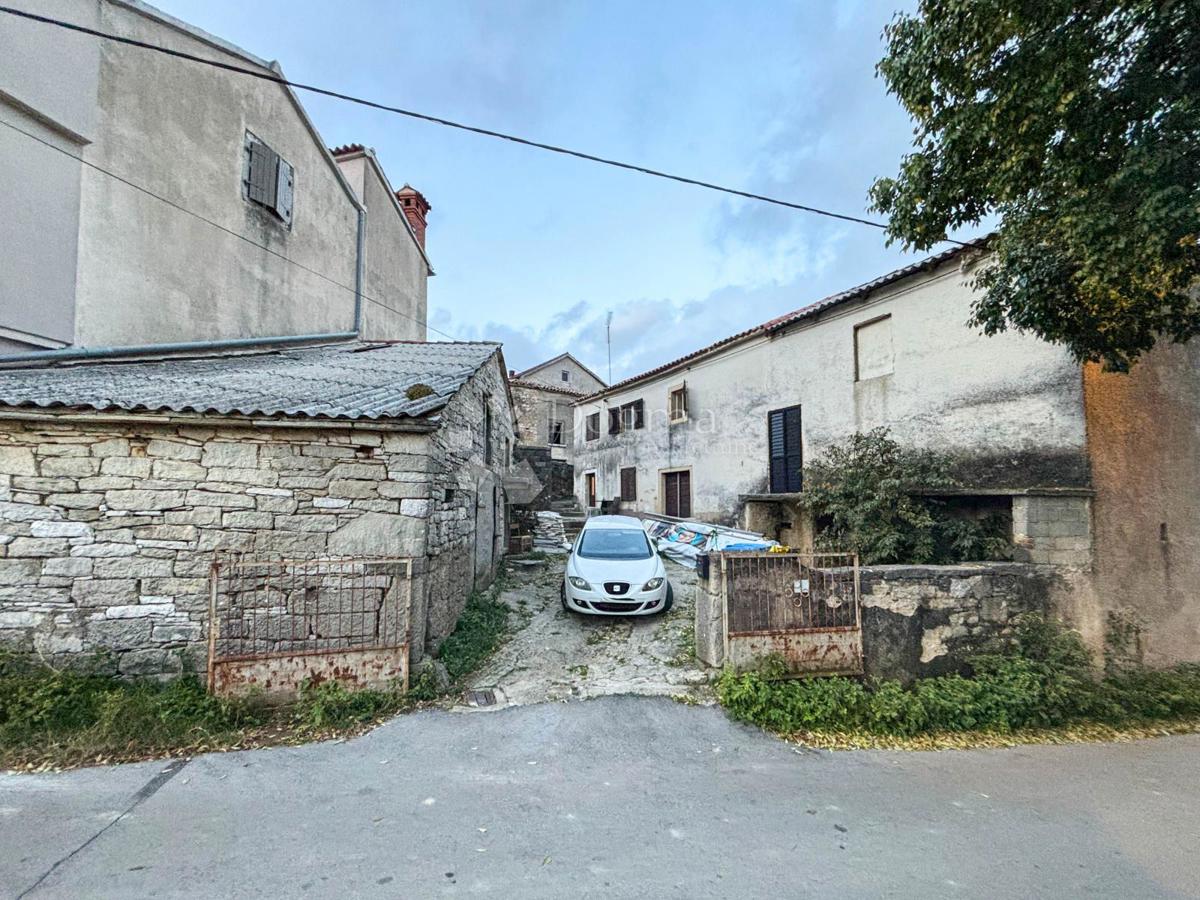 Hiša Trviž, Pazin - Okolica, 250m2