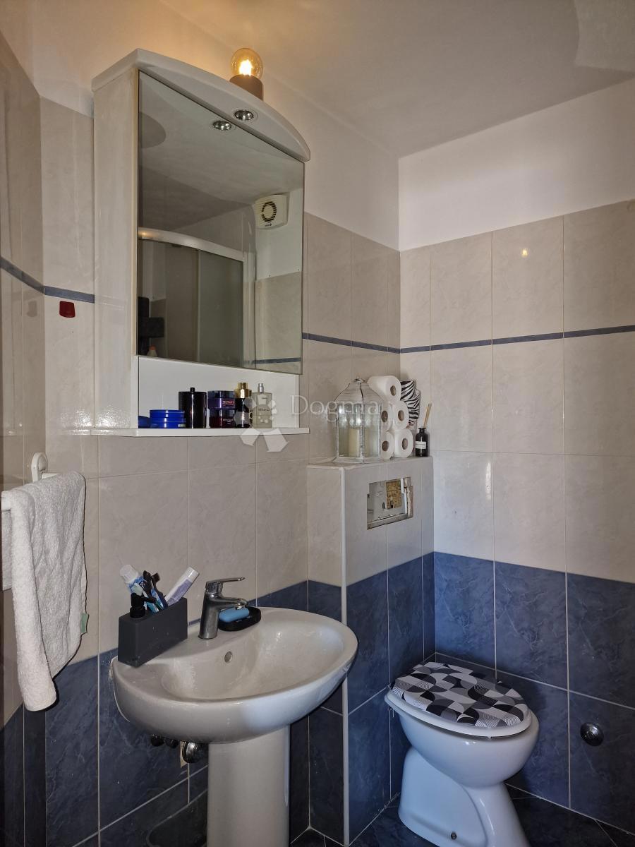 Stanovanje Nova Vas, Poreč, 75m2