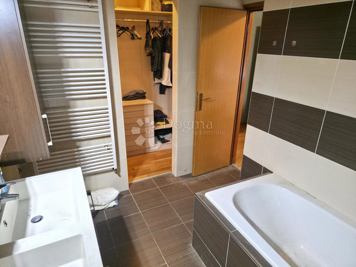 Hiša Hrašće Turopoljsko, Novi Zagreb - Zapad, 329m2