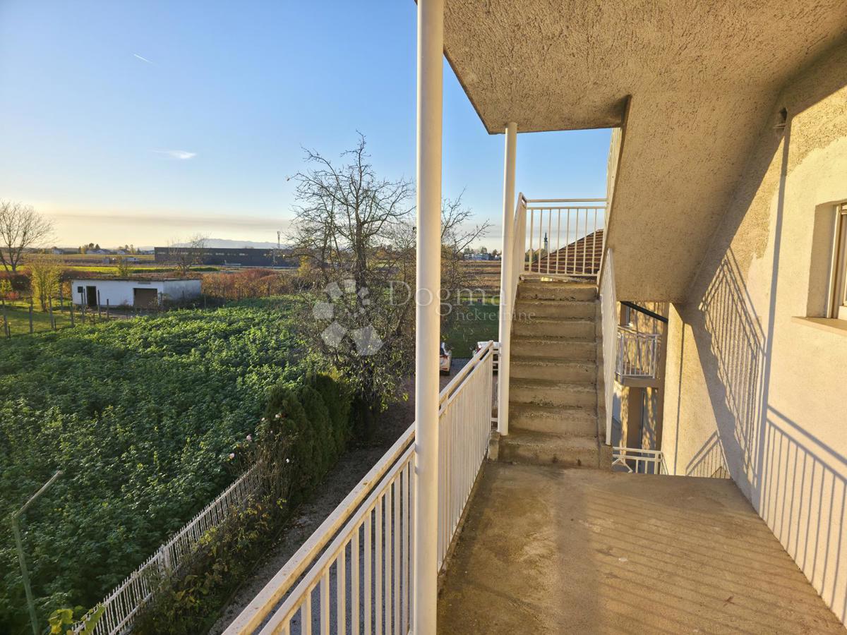 Hiša Hrašće Turopoljsko, Novi Zagreb - Zapad, 329m2