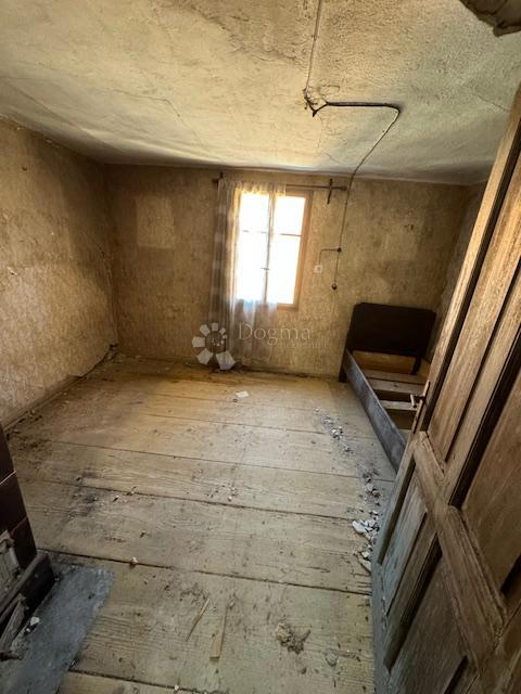 Hiša Mrkopalj, 200m2