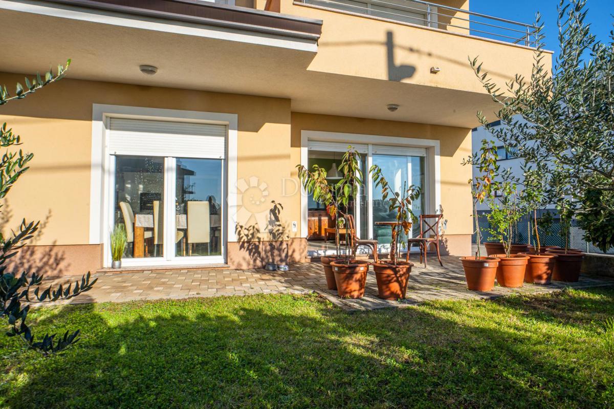 Stanovanje Doričići, Kostrena, 89,87m2