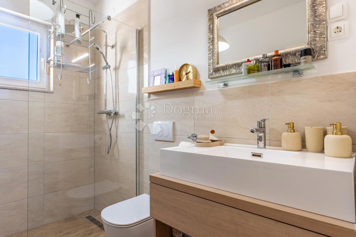 Stanovanje Doričići, Kostrena, 89,87m2