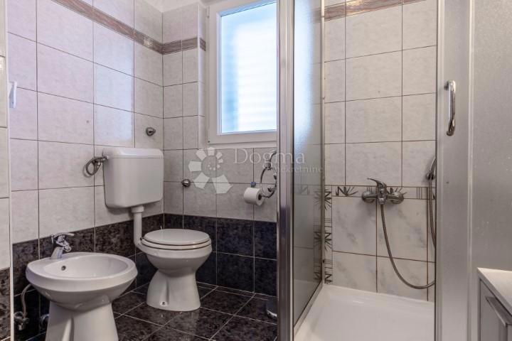 Hiša Kostrena, 126m2