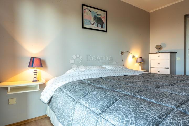 Hiša Kostrena, 126m2