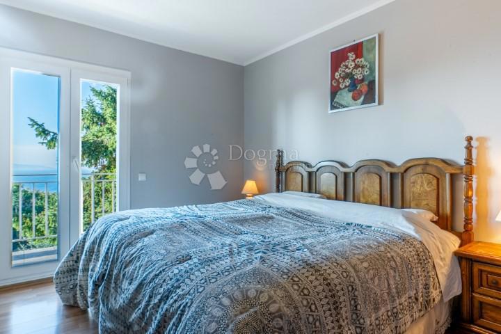 Hiša Kostrena, 126m2