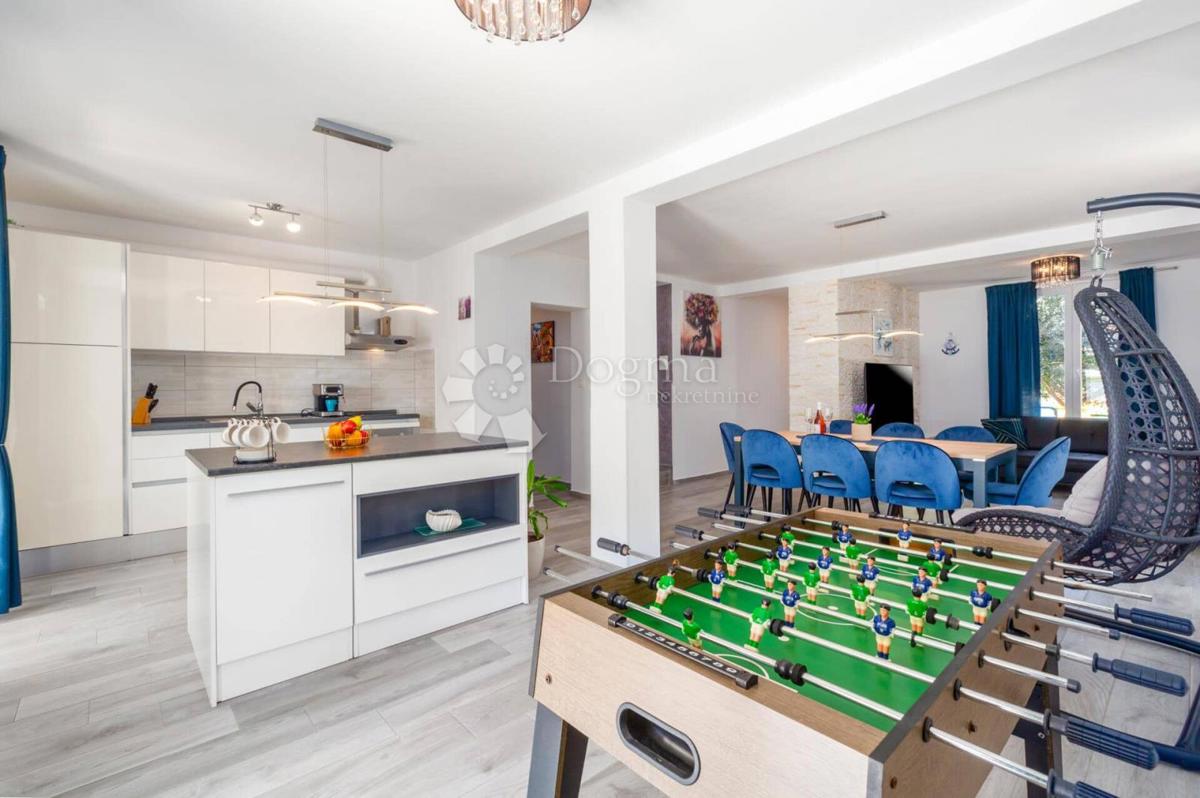 Hiša Marčana, 150m2