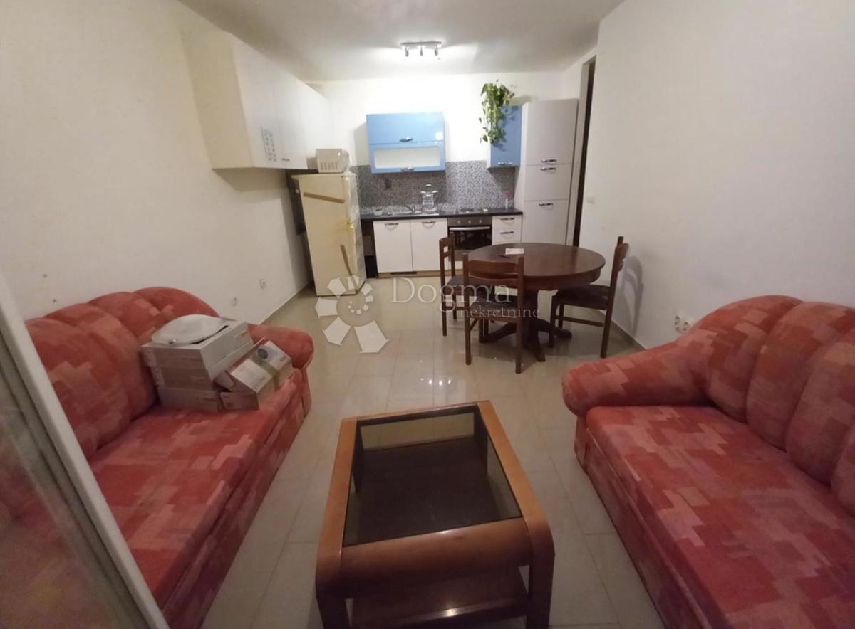 Stanovanje Kaštel Kambelovac, Kaštela, 56,94m2