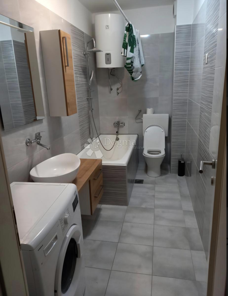 Stanovanje Kaštel Kambelovac, Kaštela, 56,94m2