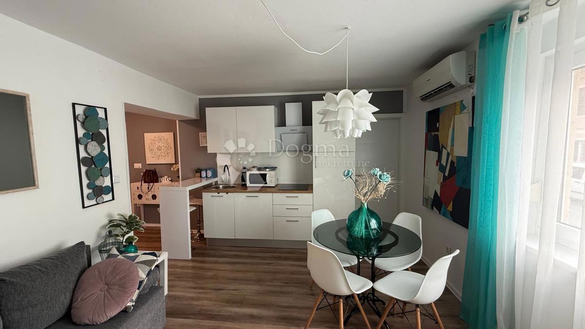 Stanovanje Centar, Pula, 43,56m2