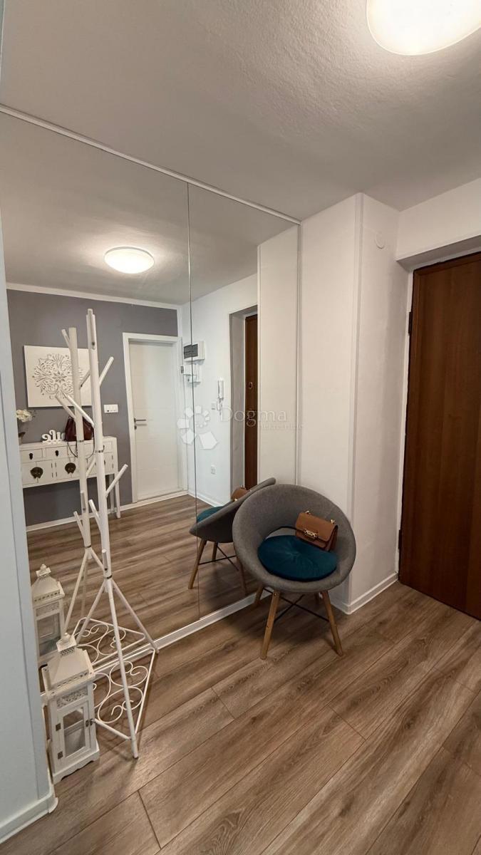 Stanovanje Centar, Pula, 43,56m2