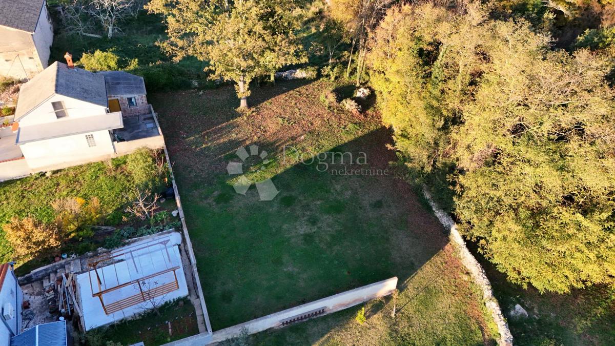 Zazidljivo zemljišče Rakalj, Marčana, 720,86m2