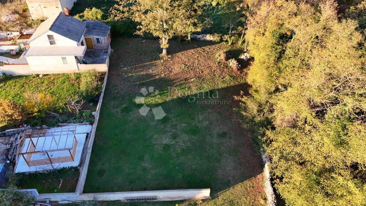 Zazidljivo zemljišče Rakalj, Marčana, 720,86m2