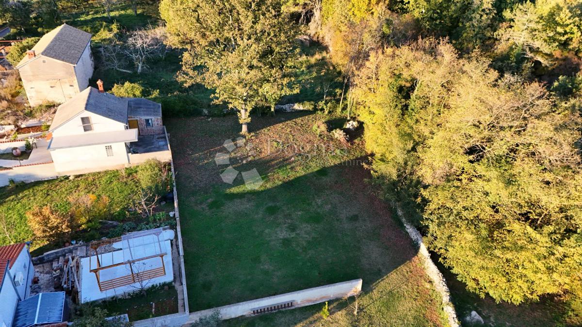 Zazidljivo zemljišče Rakalj, Marčana, 720,86m2