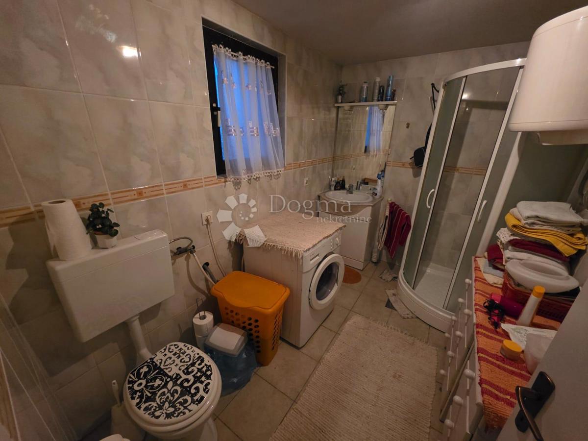 Hiša Vinica Breg, Vinica, 85m2