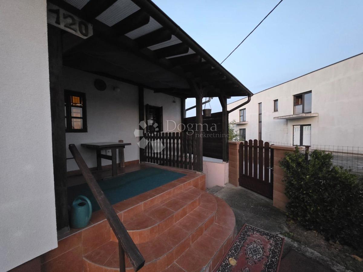 Hiša Vinica Breg, Vinica, 85m2