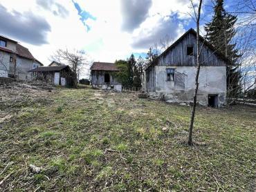 Zazidljivo zemljišče Vujnovići, Vrbovsko, 950m2