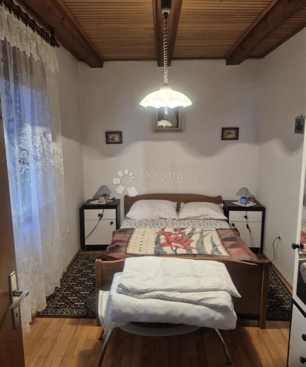 Hiša Lučice, Delnice, 229,50m2