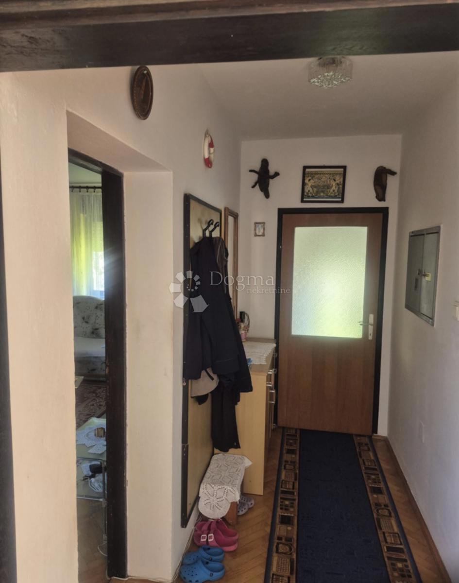 Hiša Lučice, Delnice, 229,50m2