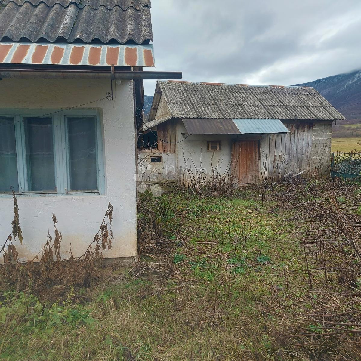 Hiša Donji Lapac, 50m2