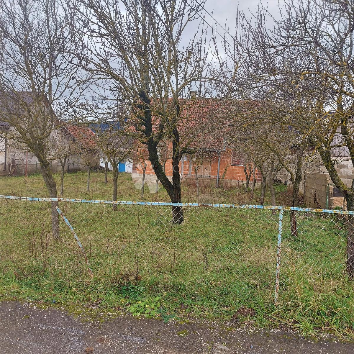 Hiša Donji Lapac, 50m2