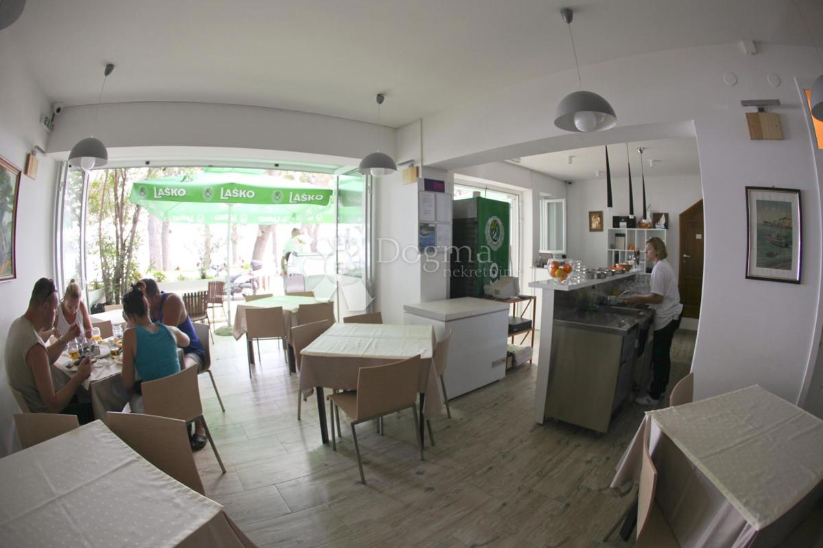 Poslovni prostor Živogošće, Podgora, 108,51m2