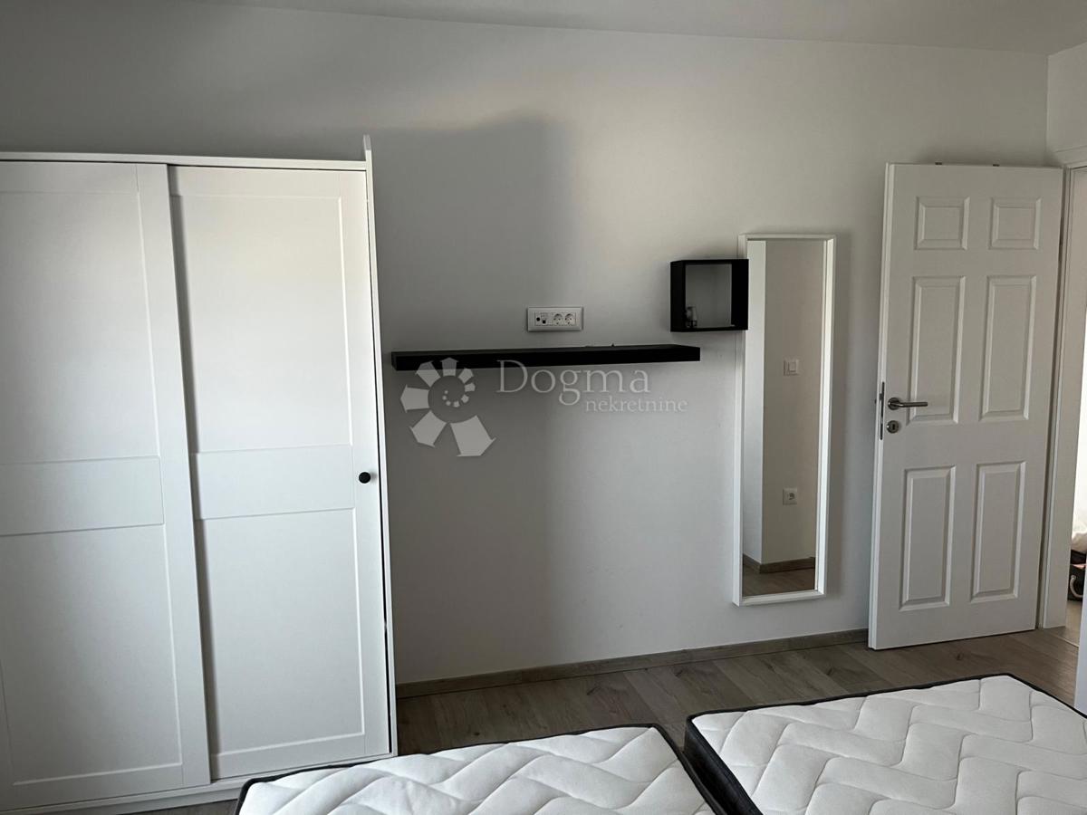 Stanovanje Ugljan, Preko, 115,40m2