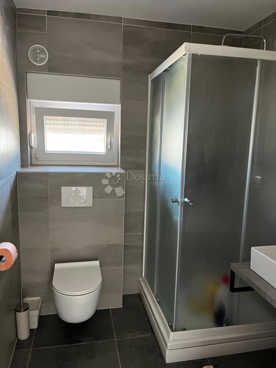 Stanovanje Ugljan, Preko, 115,40m2